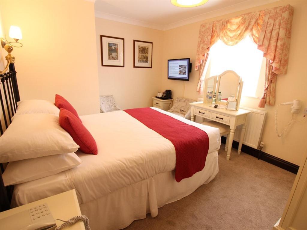 Pilgrims Hotel Кентърбъри Стая снимка