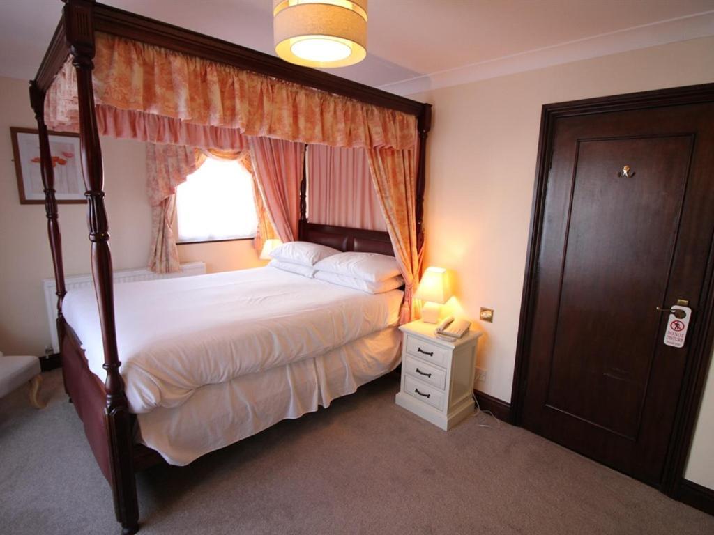 Pilgrims Hotel Кентърбъри Стая снимка