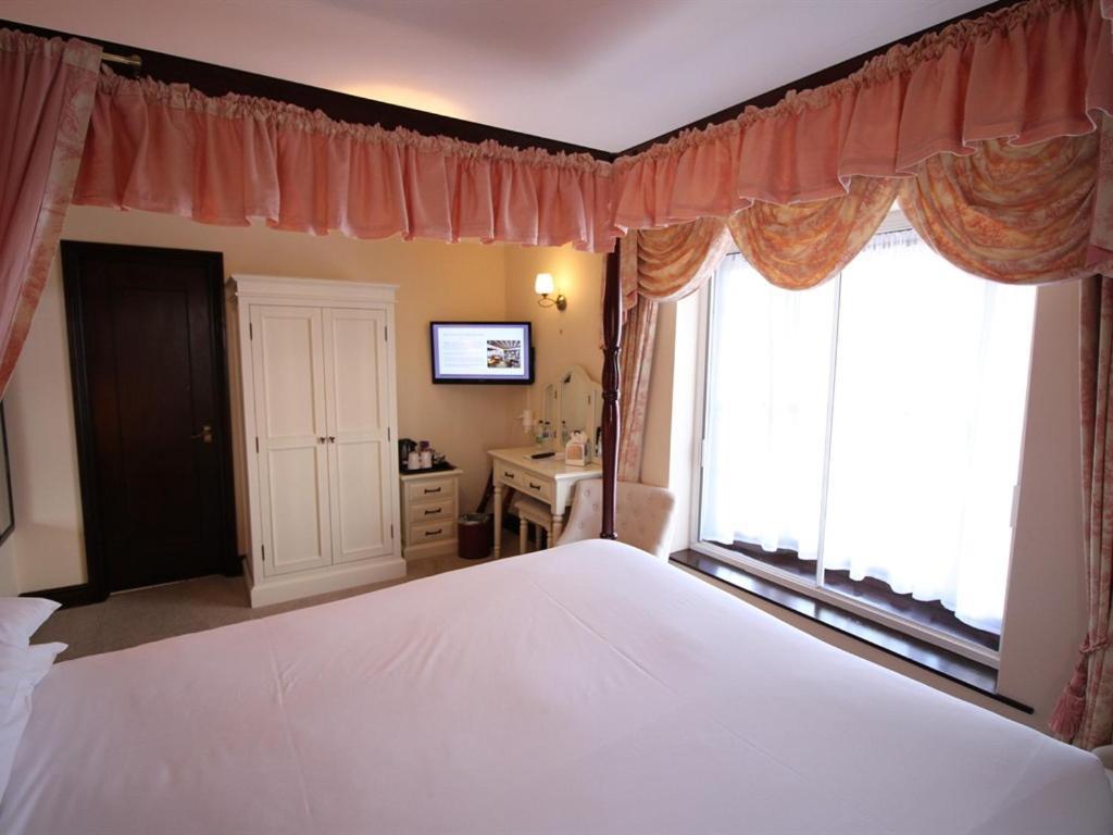 Pilgrims Hotel Кентърбъри Стая снимка
